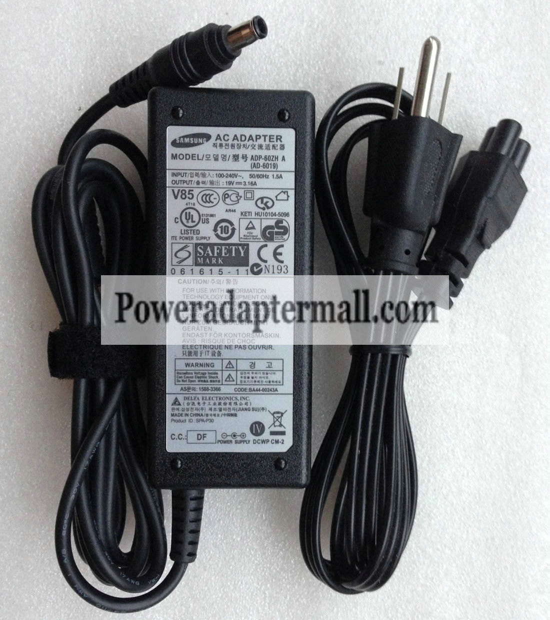 Original Samsung NP-RV711-A01US Np305e7a-a02us AC Power Adapter